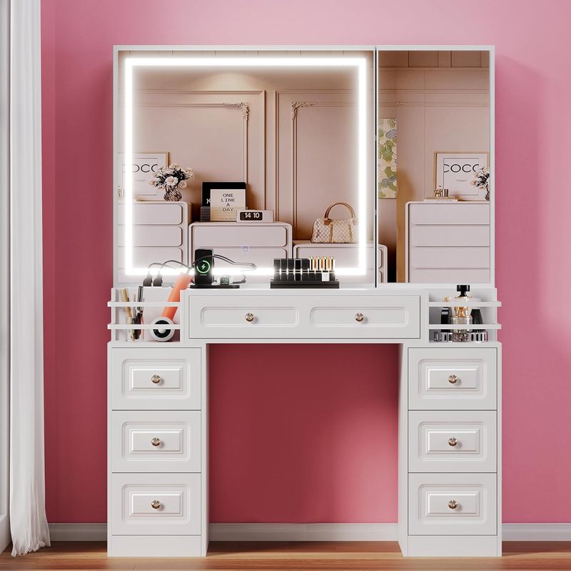 Princess Room 9 Drawer Wood Makeup