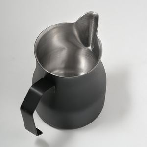 Mousseur à lait Kafei Shi en acier inoxydable 304, pichet gradué avec bec verseur pour café et latte art - Product Image 4