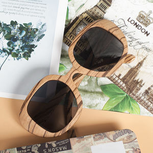<span class=keywords><strong>Gafas</strong></span> de Sol de Madera Bobo Bird Unisex, Novedad de 2020, Logotipo Personalizado, Lentes de Alta Calidad, <span class=keywords><strong>Gafas</strong></span> Grises para <span class=keywords><strong>Hombre</strong></span> y Mujer - Product Image 4