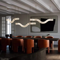 Candelabro minimalista de cobre con luz simple Colgante de mármol de diseñador creativo de lujo para restaurante Bar y hotel