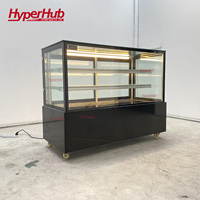 Vitrine Réfrigérée à Gâteaux en Verre Courbé avec Éclairage LED Supérieur, Logo Personnalisé, Ventilateur Dissimulé et Refroidissement par Air pour Cafés et Boutiques de Desserts
