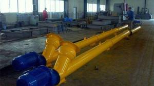 Su misura inclinato in acciaio al carbonio materiali alla rinfusa coclea trasportatore alimentatore per Silo di cemento - Product Image 4