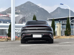 ZHIJI L7 2024 MAX Édition Longue Portée Berline Électrique <span class=keywords><strong>Batterie</strong></span> au Lithium Noir - Product Image 2