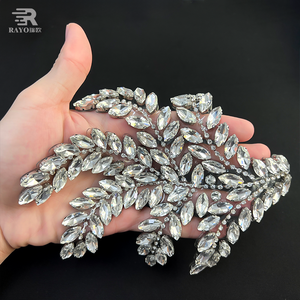 Mẫu thiết kế hoa 3D thủ công mới nhất, đính đá pha lê trong suốt tùy chỉnh, đá rời, pha lê hình lá, hình hoa - Product Image 1