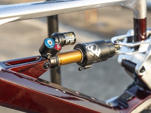 จักรยานเสือภูเขาไฟฟ้า MARKHOR CYCLE รุ่น Downhill Bike Emtb ระบบกันสะเทือน Fox M8120 กำลังไฟ 48v750w แบตเตอรี่ 17.5ah พร้อมมอเตอร์ M560 รุ่น M - Product Image 1