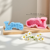 Valentinstag LOVE Kerzen- & Kuchenbackform aus Silikon - Hitzebeständige Umweltfreundliche DIY-Dekorationsform