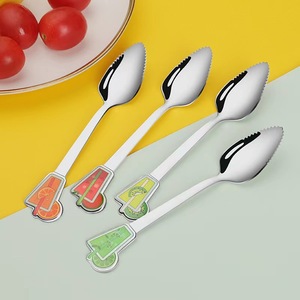 SS304 bébé mignon en acier inoxydable cuillère dentelée cuillère à fruits raisin <span class=keywords><strong>pamplemousse</strong></span> pomme grattoir créatif cuillère à pastèque - Product Image 3