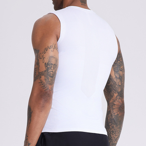 Gilet de musculation personnalisé avec logo, compression en polyester pour l'entraînement des hommes - Product Image 4