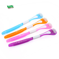 CoralClean Grattoir à Langue Double Tête en Plastique avec Poignée Antidérapante, Brosse en Nylon Réutilisable pour Élimination Profonde des Débris, Haleine Fraîche, Soin Buccal