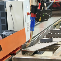 Prix usine KUKA KR35 R1840-3 HW Robot de soudage intelligent avec charge utile de 35 kg, poste de soudage sur rail pour poutres en H