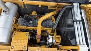 รถขุดตีนตะขาบญี่ปุ่นแท้ CAT 325D2L ขนาด 25 ตัน มือสอง ยี่ห้อ Caterpillar สำหรับงานหนัก ระบบไฮดรอลิก เหมาะสำหรับงานเหมืองและโครงการก่อสร้าง - Product Image 5