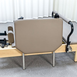 Máquina de Pilates <span class=keywords><strong>Reformer</strong></span> Profesional de Madera de Arce Pinch para Estudio Comercial - Product Image 2