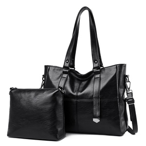 Sacs à bandoulière pour femmes Sacs à main de luxe en cuir synthétique synthétique de couleur unie Sacs à bandoulière décontractés pour femmes - Product Image 1