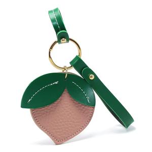 Llavero de Cuero PU con Forma de Limón para Mujer, Pequeño y Fresco, Colgante para Bolso - Product Image 6