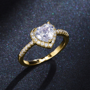 Anello di Fidanzamento H500 con Morganite a Cuore, Placcato in Oro 18K, Gioielleria Raffinata da Donna - Product Image 2