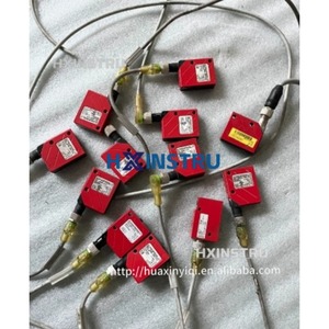 เครื่องอ่านบาร์โค้ด Leuze BCL 8 SM 102 รุ่น 50038949 มือสอง H - Product Image 1