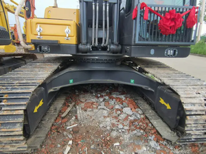 Excavatrice Volvo EC210D d'occasion en bon état, équipement hydraulique sur chenilles EC210BLC, machine de terrassement, matériel de creusement - Product Image 2