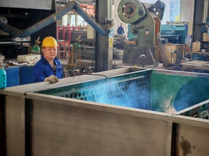 Condenseurs évaporatifs industriels de 50 tonnes, 100 tonnes, 200 tonnes, 300 tonnes, refroidisseurs d'eau industriels, tours de refroidissement fermées industrielles - Product Image 5