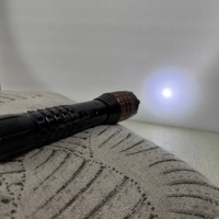 Lampe d'inspection KT-X5, corps robuste résistant à l'humidité, cordon de poignet amovible pour le travail en camping