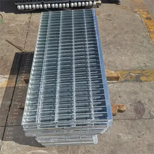 Anti-slip Serrated Drainage Covers 32*5mm Metal Building Construction Materials Steel Grating