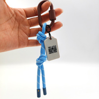 Porte-clés ovale en forme de mousqueton personnalisé avec logo en PVC caoutchouc coloré, idéal pour les cadeaux promotionnels de marque
