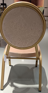 Chaise de restaurant moderne empilable et rembourrée en aluminium doré avec pieds coniques pour hôtel, café et banquets - Product Image 2