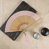 Kipas Tangan Bambu dengan Desain Bunga Ukiran Tahan Lama-Suvenir Hunan untuk Dekorasi Rumah & Liburan Merek COSMOS
