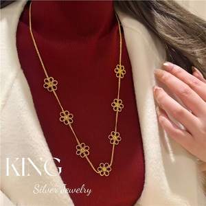 สร้อยคอรูปดอกไม้เงินแท้ King Silver Jewelry S925 เงินสเตอร์ลิง หกกลีบ สไตล์เรโทรคลาสสิก สร้อยคอสำหรับผู้หญิง ของขวัญสำหรับใช้ในชีวิตประจำวัน - Product Image 3