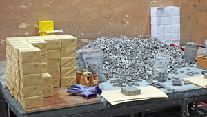 Cina fornitore all'ingrosso OEM dimensioni Arix segmenti di diamante uso per granito marmo arenaria cemento taglio lama saldatura - Product Image 3
