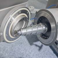 Helper Nieuwe Commerciële Vleesemulgator Machine 4000kg/u Capaciteit 55kW Vermogen Hoge Efficiëntie voor Vleesverwerking en Nat Huisdierenvoer