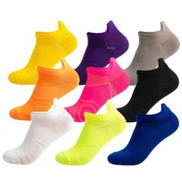 Chaussettes de sport basses respirantes personnalisées avec logo pour la gym et la course à pied, vente en gros d'usine OEM ODM