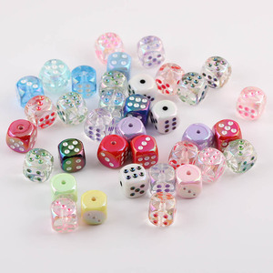 Perles de dés en acrylique plaquées de 14mm, couleurs mélangées, pour la fabrication de bijoux, accessoires artisanaux DIY - Product Image 1