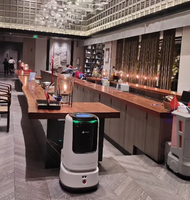 Robot de livraison d'intérieur Segway Ninebot UFO VILO SLAM 2.0 avec navigation et autonomie de 24h pour la livraison d'articles en hôtel