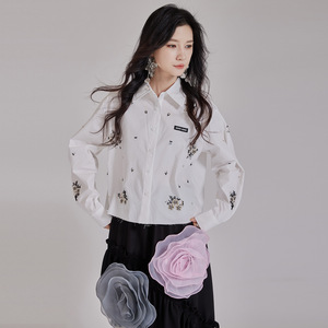 Automne Chic femmes chemises courtes à manches longues et chemisiers haut décontracté orné de perles robustes pour vêtements de rue - Product Image 2