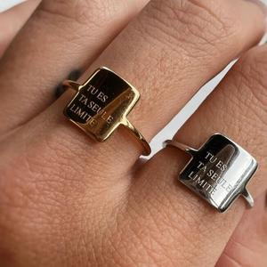 Bagues en acier inoxydable plaqué or 18 carats avec gravure personnalisée <span class=keywords><strong>Tu</strong></span> es <span class=keywords><strong>ta</strong></span> seule limite pour femmes - Product Image 1