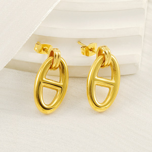 Zogxin Geometric Oval Stud Earrings 18K Plated Gold Tone Fashion Minimalist For Women - Product Image 3