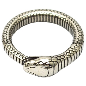 Anello da Dito Stile Gotico Punk in Acciaio Inossidabile Placcato Argento e Oro con Design a Serpente Rotondo e Vaporoso - Product Image 2