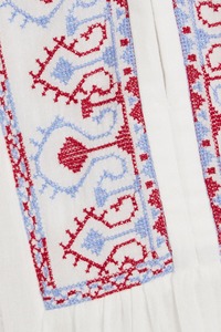 Suministro directo de fábrica Blusas de algodón sólido Vintage para uso en oficina Comodidad durante todo el día y estilo sin esfuerzo Servicio ODM - Product Image 4