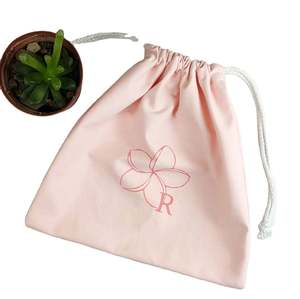 Grand sac à poussière en coton personnalisé imprimé à l'écran avec cordon de serrage pour sacs à main, chaussures et vêtements - Luxe - Product Image 1