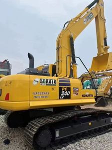 Excavadora Komatsu Usada de 24 Toneladas, de Segunda Mano, Modelo Pc240, con Motor Cummins y Caja de Cambios, en Venta desde Japón - Product Image 5