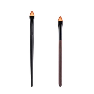 Brocha Correctora Triangular Ultrafina Plana YRX OEM, Brocha Correctora Plana Pequeña Vegana, Brocha de Maquillaje de Belleza con Logotipo Personalizado - Product Image 2