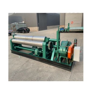 Machine d'enroulement à trois rouleaux à levage mécanique, petite, de haute réputation, longue durée de vie, fournie par le fabricant - Product Image 6