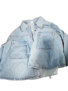 <span class=keywords><strong>Ropa</strong></span> usada Pacas Preloved Abrigos vaqueros para hombre en paquete Chaquetas de mezclilla de segunda mano para damas - Product Image 4
