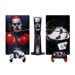 สติ๊กเกอร์ไวนิลลายโจ๊กเกอร์สำหรับ PS5 พิมพ์สีเต็มรูปแบบ สำหรับเครื่องเล่นเกม PS5 และคอนโทรลเลอร์ ดีไซน์สั่งทำได้ - Product Image 1