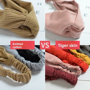 Stirnbänder für Frauen Twist Knotted Stretchy Haar bänder für Mädchen Cross Plain Headwrap Yoga Workout Vintage Haarschmuck - Product Image 2