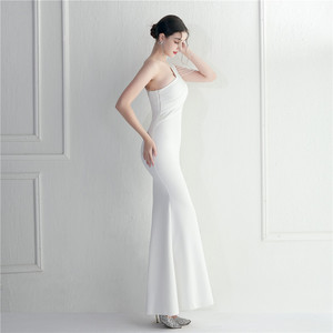 19903 # il commercio estero Spot moda fatto a mano con perline e artigianato con trapanatura a caldo <span class=keywords><strong>monospalla</strong></span> Sexy <span class=keywords><strong>abito</strong></span> <span class=keywords><strong>da</strong></span> sera lungo - Product Image 4