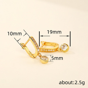 Pendientes de Aro E931 en Oro con Engaste de Diamantes, Clásicos para Uso Diario, Elegantes Pendientes Colgantes para Mujer - Product Image 6