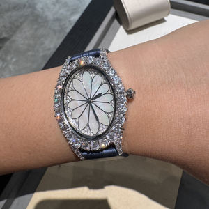 Reloj de Lujo para Mujer, Plata de Ley, Diamantes, Correa de Cuero, Elegante Reloj de Cuarzo - Product Image 4