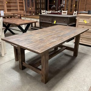 Table à manger rustique de style industriel français, design moderne, fabriquée à la main à partir de bois de pin, d'acacia et de chêne recyclés du Vietnam - Product Image 3