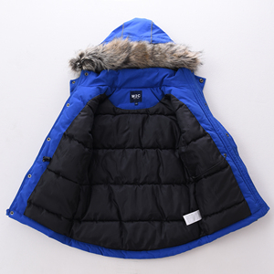 Veste d'hiver épaisse coupe-vent personnalisée en usine pour garçons <span class=keywords><strong>Parka</strong></span> à capuche en fausse fourrure pour les activités de plein air par temps froid - Product Image 3
